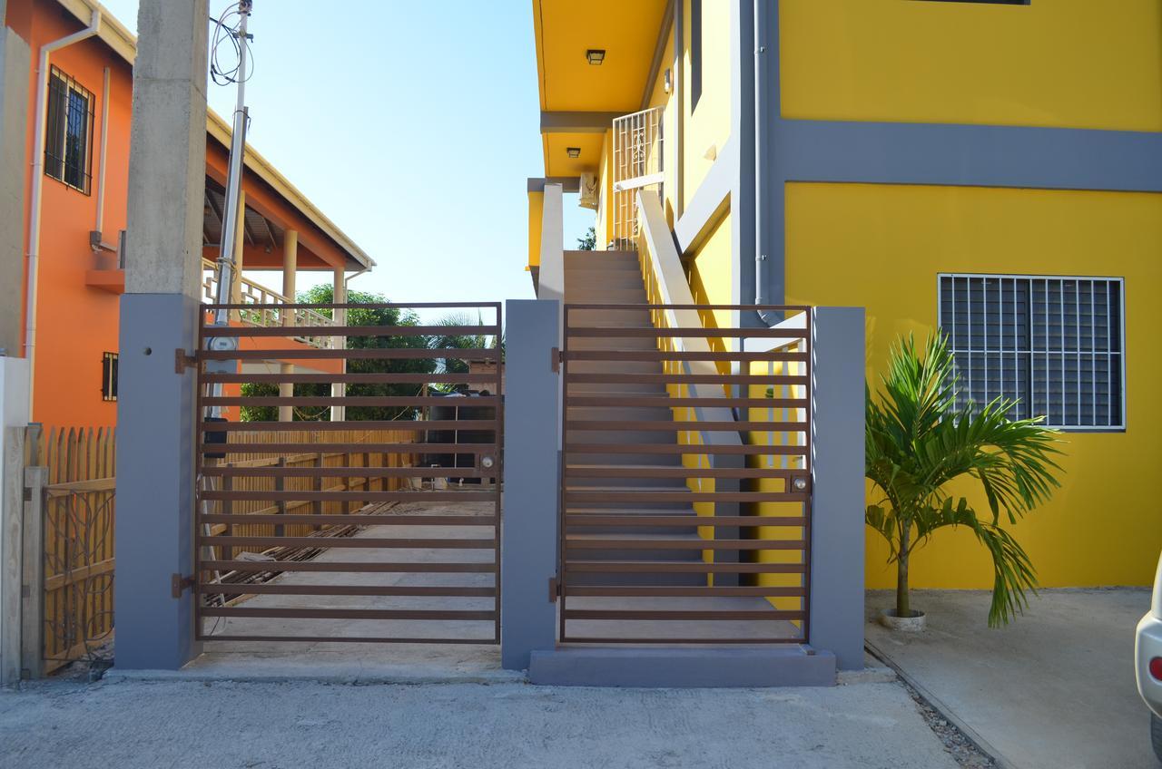 Khalkob'S Estate Apartment Placencia ภายนอก รูปภาพ