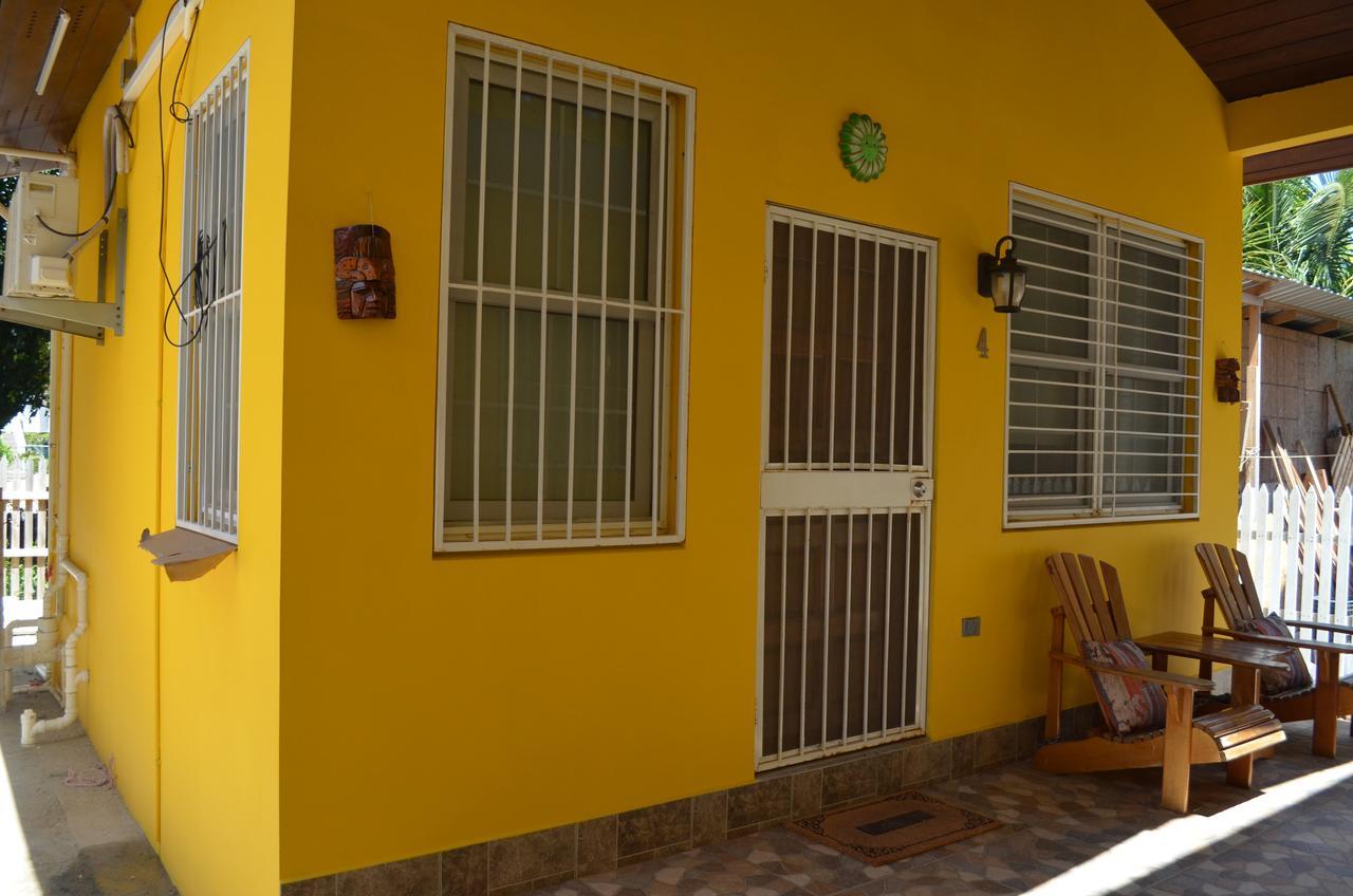 Khalkob'S Estate Apartment Placencia ภายนอก รูปภาพ