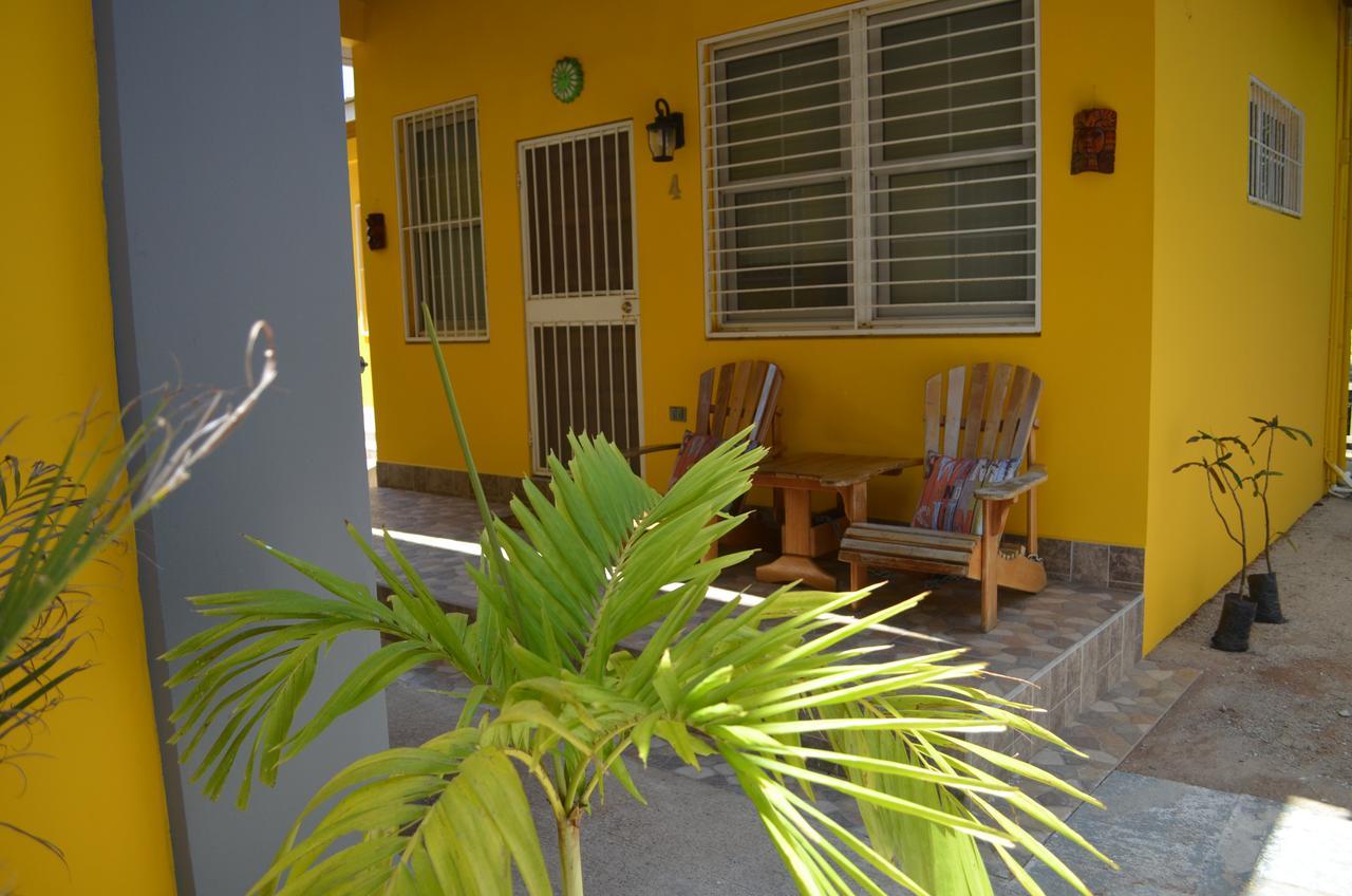 Khalkob'S Estate Apartment Placencia ภายนอก รูปภาพ