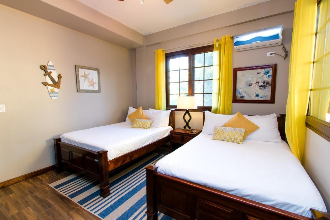 Khalkob'S Estate Apartment Placencia ภายนอก รูปภาพ