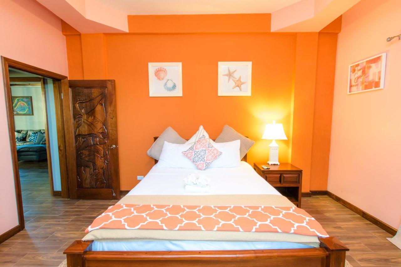 Khalkob'S Estate Apartment Placencia ภายนอก รูปภาพ
