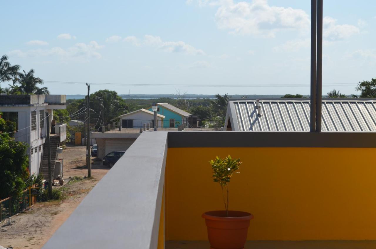 Khalkob'S Estate Apartment Placencia ภายนอก รูปภาพ